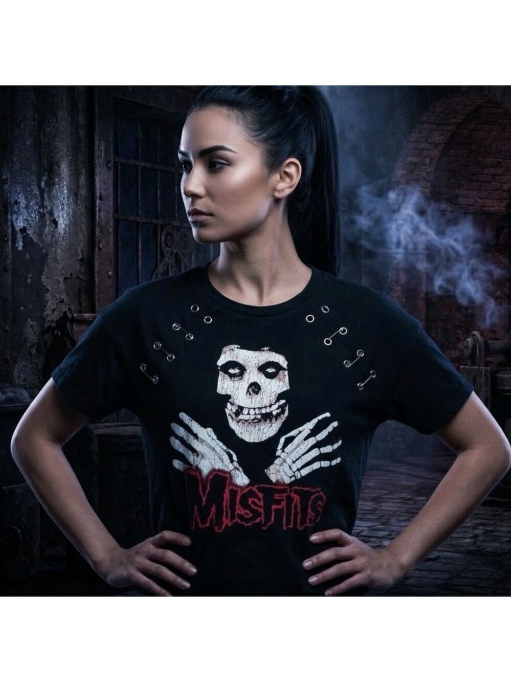 Misfits X Social Collision Fiend Safety Pin Girls Raglan T-Shirt - Size Large